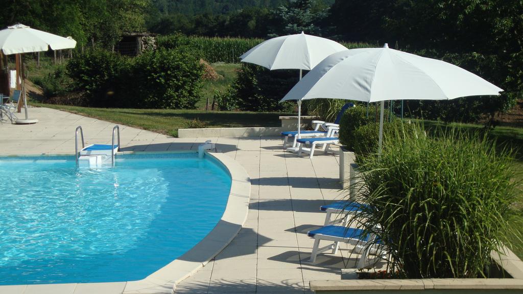 Le Venay Bed & Breakfast Frontenaud Екстериор снимка
