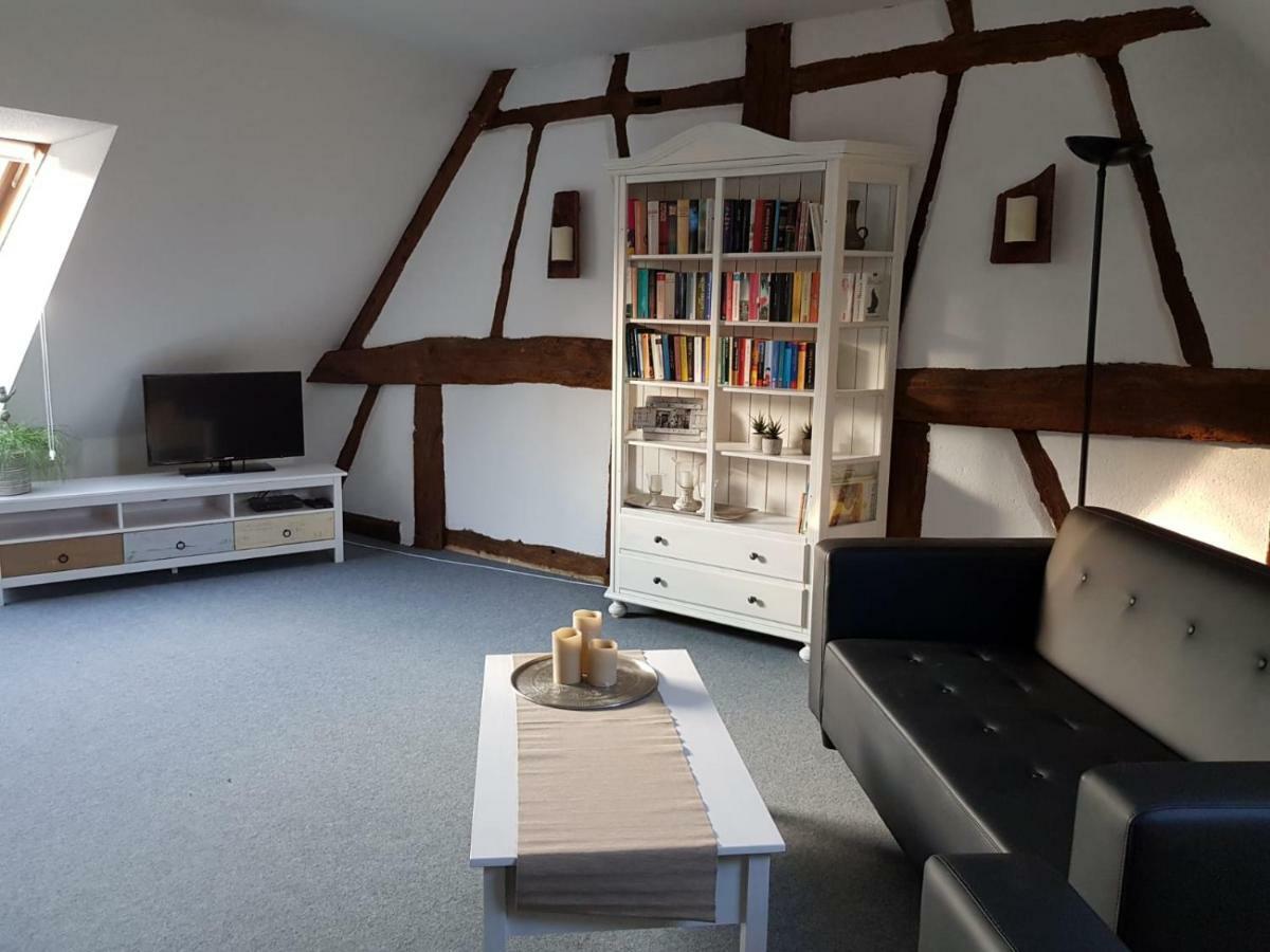 Le Venay Bed & Breakfast Frontenaud Екстериор снимка